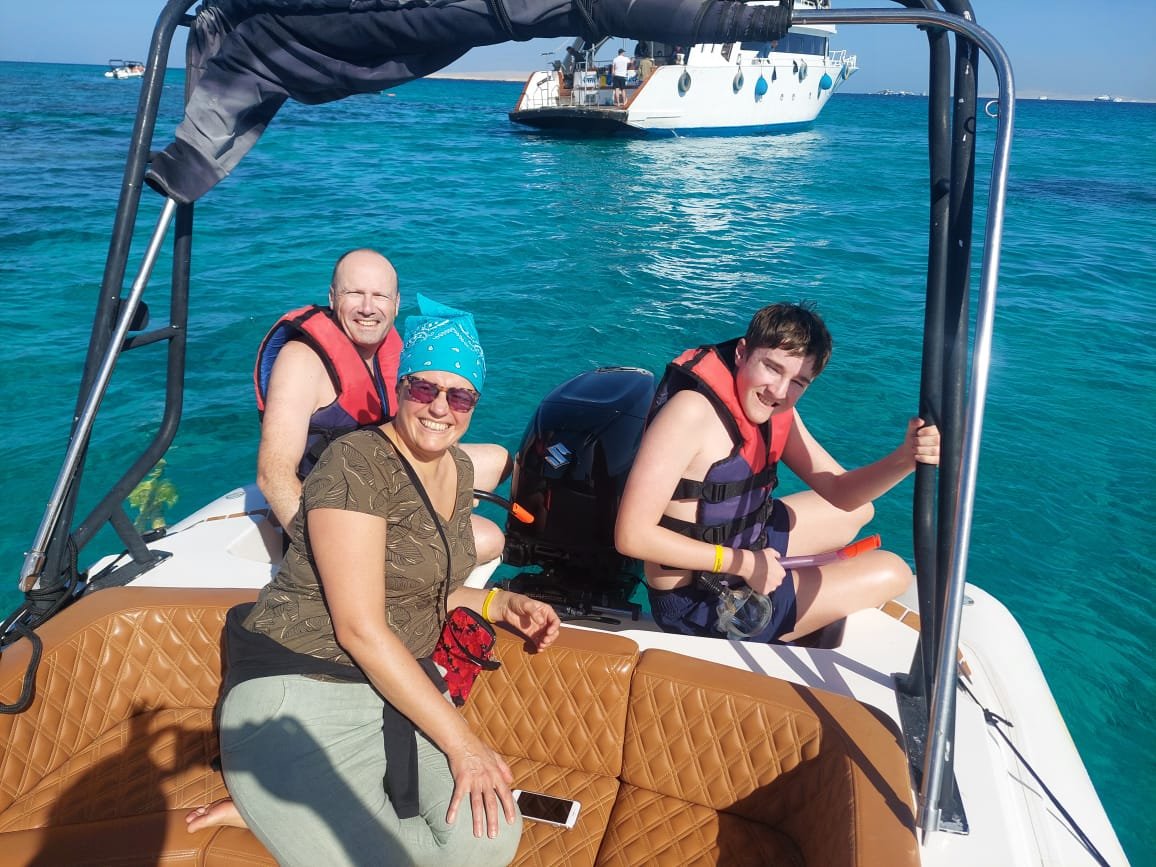 Speed-boat-Hurghada-Trips-all-inclusive